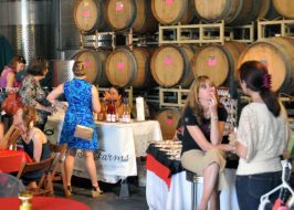 Pinot, Pork and Port @ Hip Chicks Do Wine | Small Bites + Pinot Gris, Pinot Noir & Limited Production Ports Memorial Day Hip Chicks