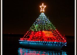 Portland’s 2018 Holiday / Christmas Ships Parade Continue this Week Aboard Portland Spirit! | Dining Cruise, Sleigh Rides on the Water Portland Christmas Ships flickr