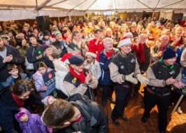 FREE Holiday Music in Downtown Portland This Weekend! | Great Figgy Pudding Caroling Competition @ Pioneer Courthouse Square; Tuba Christmas Concert Figgy Pudding