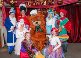 Spark Your Child’s Imagination w/ Portland Spirit Cinnamon Bear Holiday Cruises! | Storytelling, Magic, Characters, Christmas Tradition Cinnamon Bear