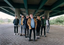 Win Tickets ($40): Los Campesinos! @ Revolution Hall | Indie Pop, Emo, Pop Punk, w/ Illuminati Hotties LOS CAMPESINOS!