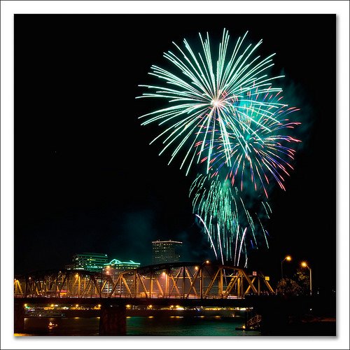 Rose Festival Fireworks Photo by Don Pyle