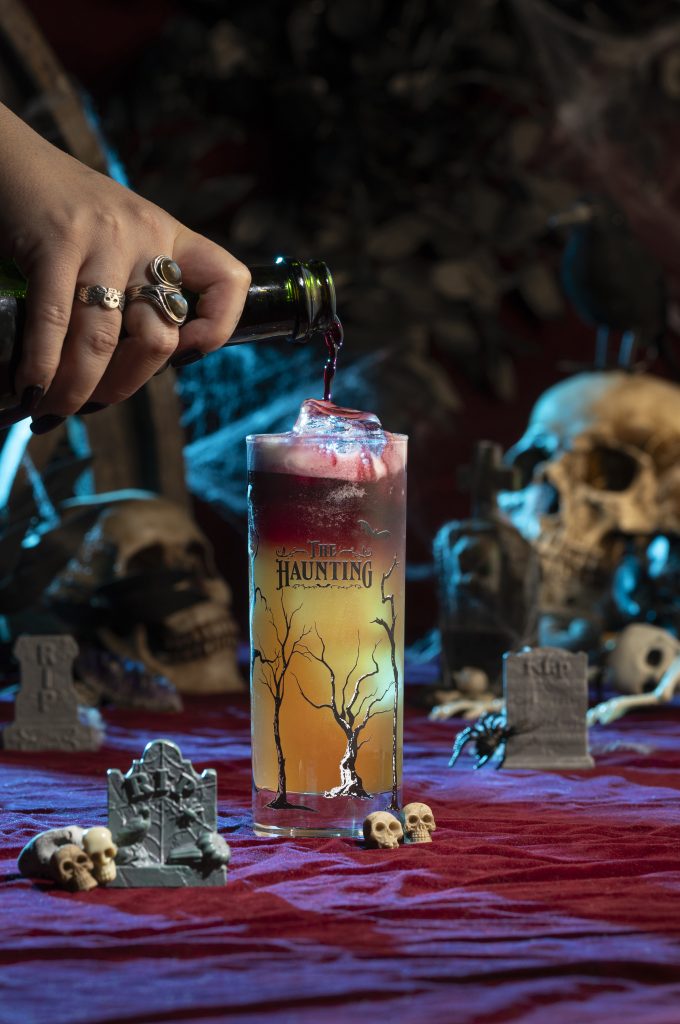 HAUNTING-2026_Collins_Severed-Sun_MHom_3212